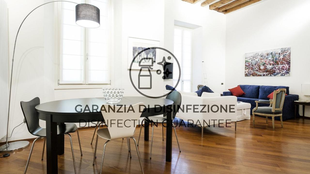 Italianway-Brisa Apartment Milan Bagian luar foto