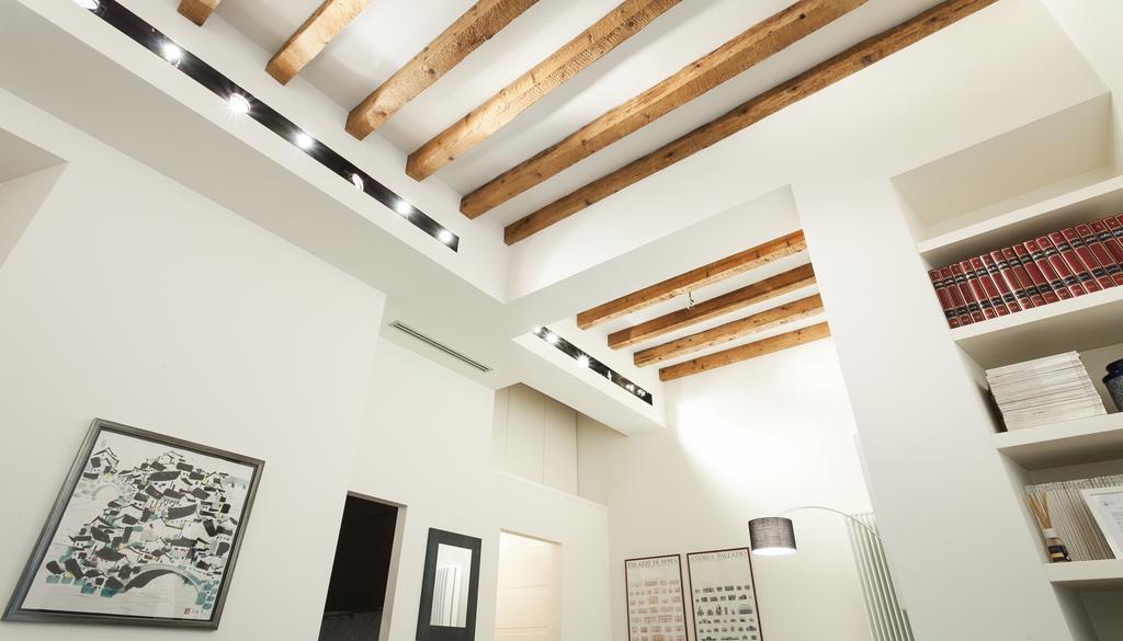 Italianway-Brisa Apartment Milan Bagian luar foto
